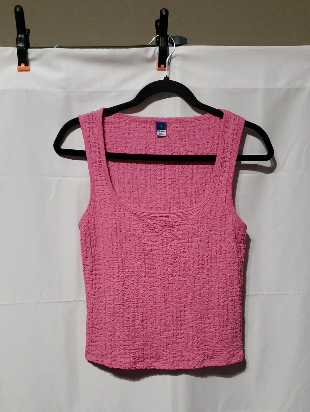 Old Navy Square-Neck Textured Tank Top In Pink.